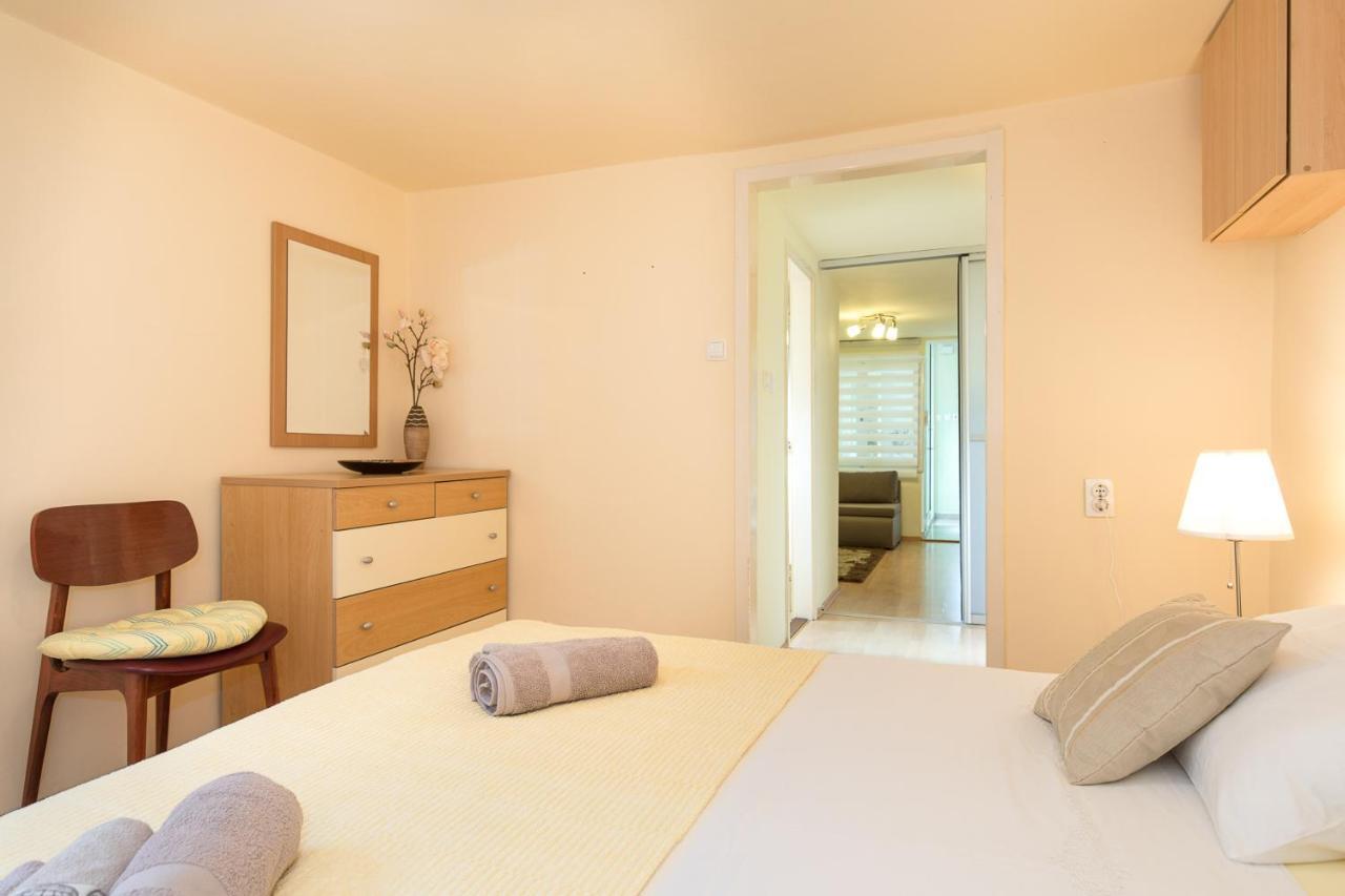 Beach Apartment كرك المظهر الخارجي الصورة